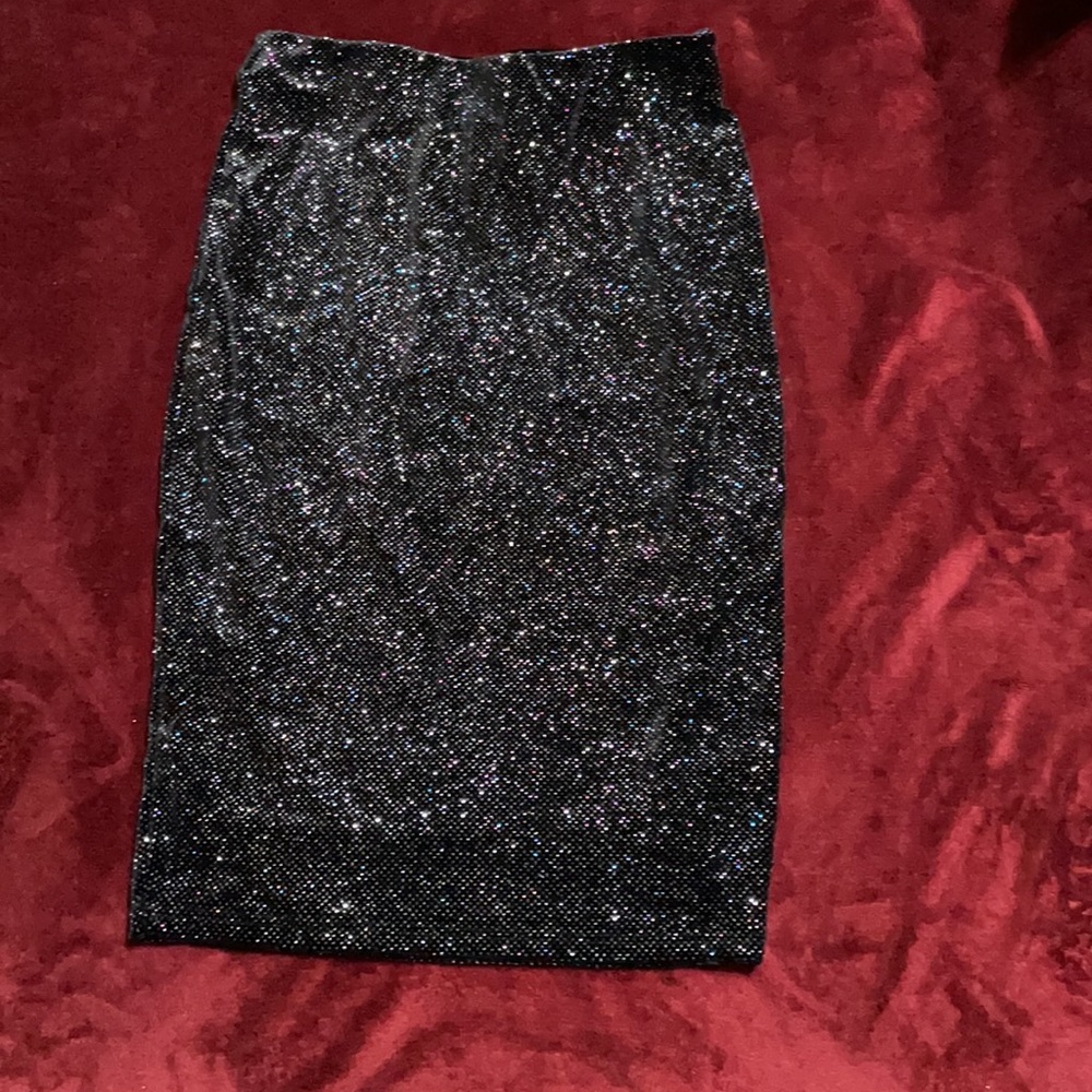 Black skirt